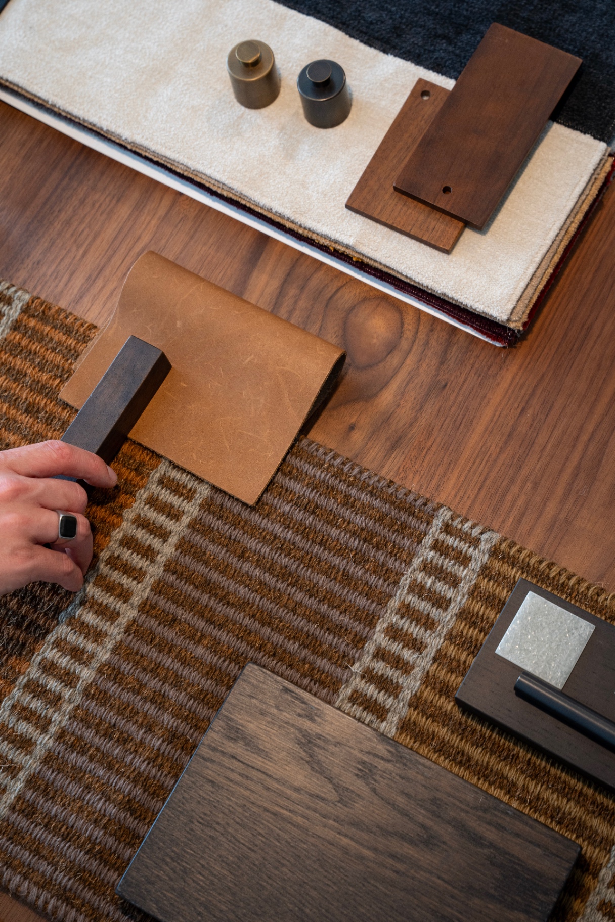 Materialen en stalen uit de showroom van Mobilia
